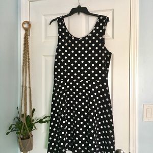 Annabelle Dresses - Polka Dot Scoop Neck Sleeveless Swing Dress Annabelle Dresses - Polka Dot Scoop Neck Sleeveless Swing Dress